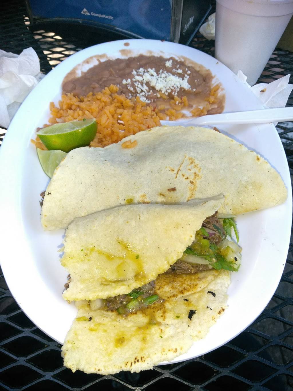 Naranjos Taqueria | restaurant | 2647 Broadway, Redwood City, CA 94063, USA | 6503699196 OR +1 650-369-9196