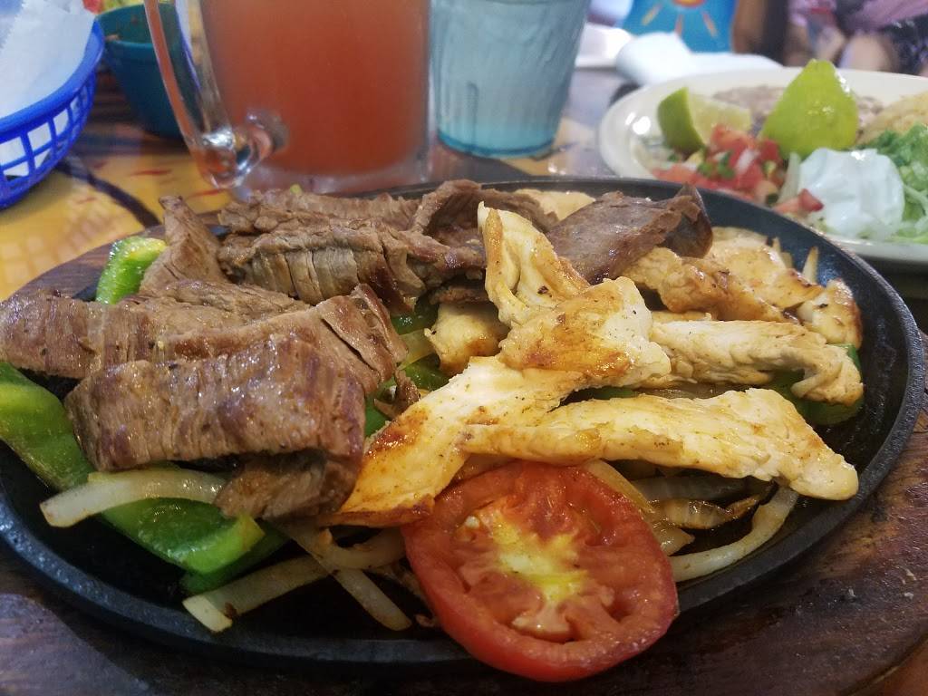 Plaza Del Sol | restaurant | 3125 S 1st St, Garland, TX 75041, USA | 9728408041 OR +1 972-840-8041