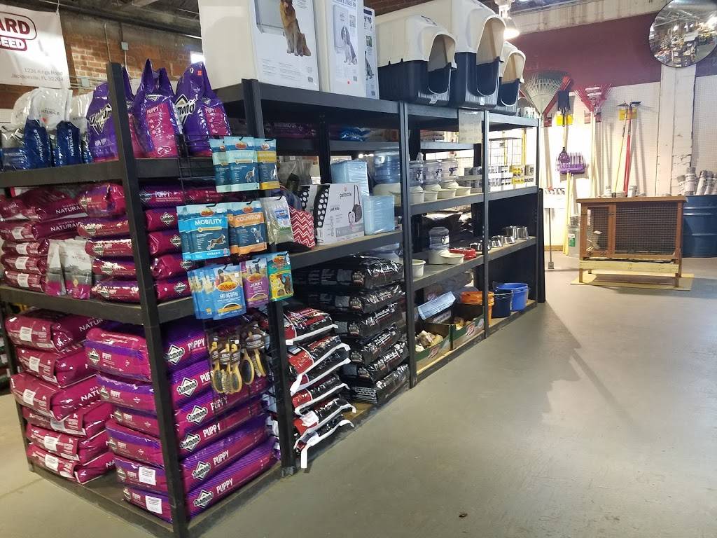 Standard Feed & Seed | restaurant | 1236 Kings Rd, Jacksonville, FL 32204, USA | 9043555575 OR +1 904-355-5575