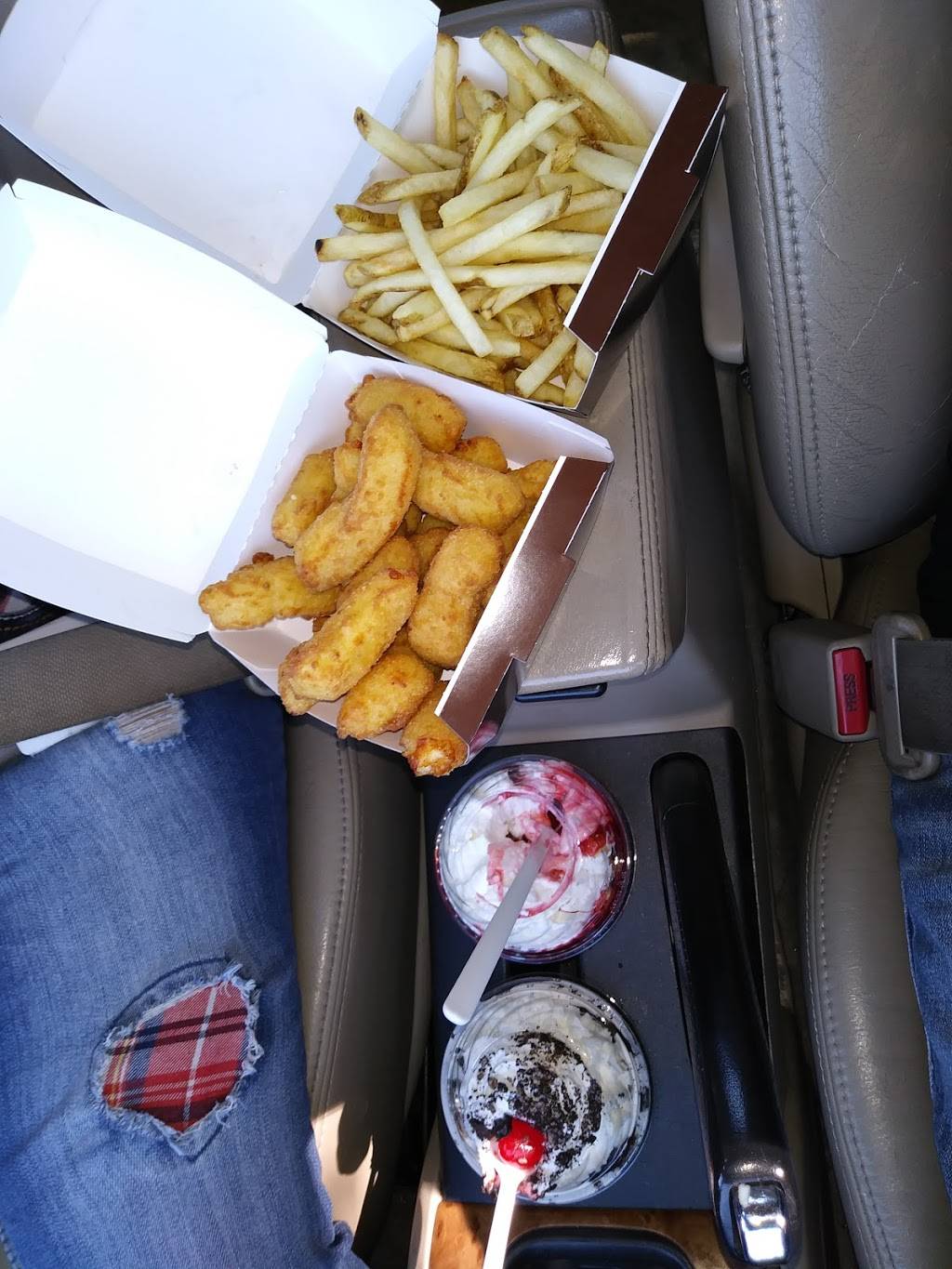 A&W Restaurant | restaurant | 3554 S 8400 W, Magna, UT 84044, USA | 8015089941 OR +1 801-508-9941