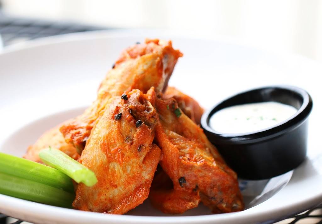 Blue Moose | restaurant | 11134 Holmes Rd, Kansas City, MO 64131, USA | 8167598510 OR +1 816-759-8510