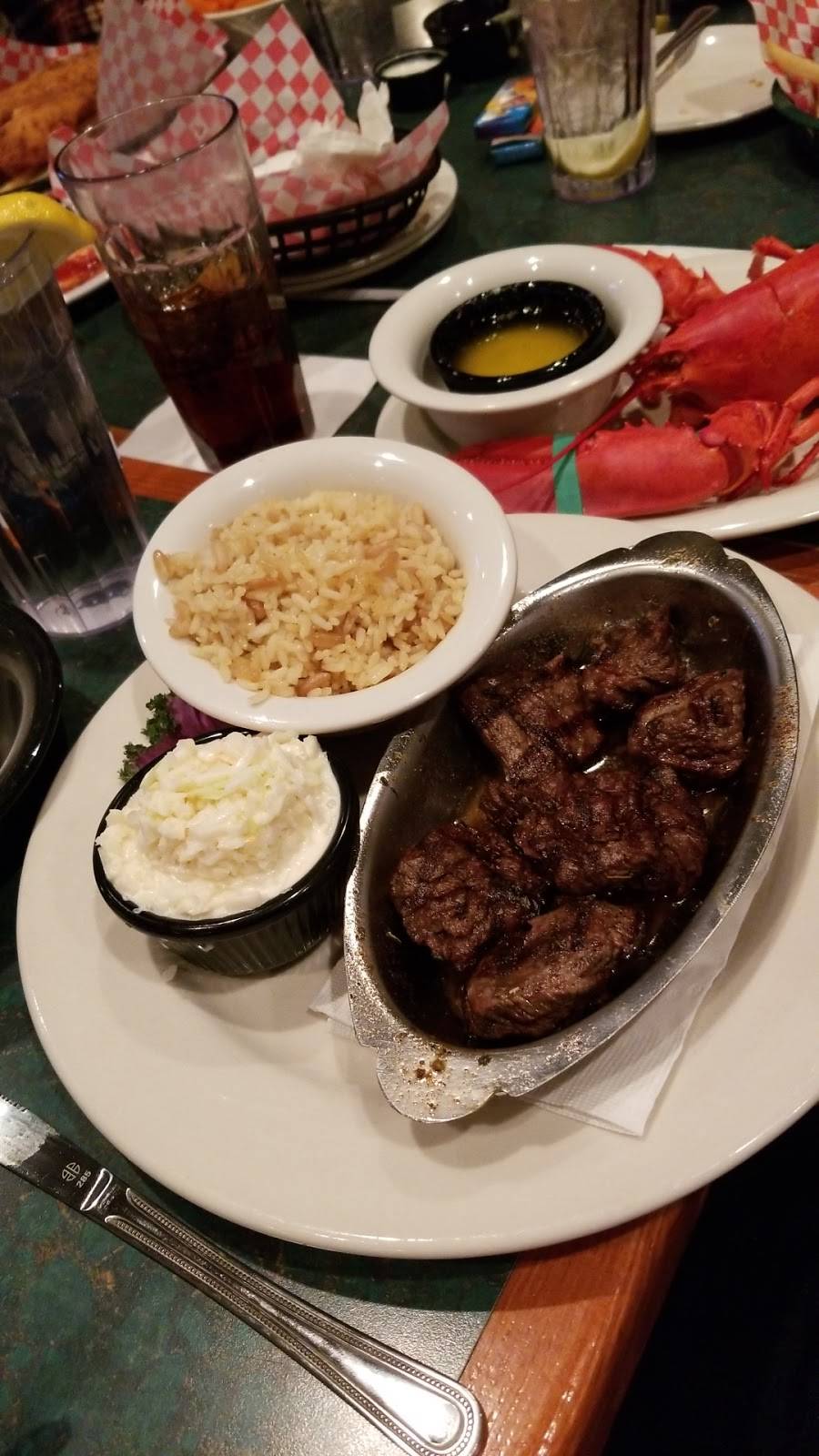 Newicks Lobster House | restaurant | 317 Loudon Rd, Concord, NH 03301, USA | 6032252424 OR +1 603-225-2424