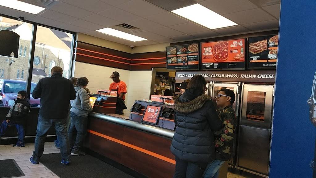 Little Caesars Pizza | meal takeaway | 2070 Indianapolis Blvd, Whiting, IN 46394, USA | 2196590452 OR +1 219-659-0452