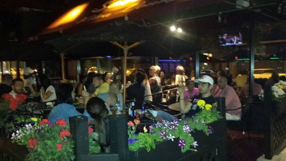 Select Ultra Lounge | restaurant | 2542 W Peterson Ave, Chicago, IL 60659, USA | 7737617500 OR +1 773-761-7500