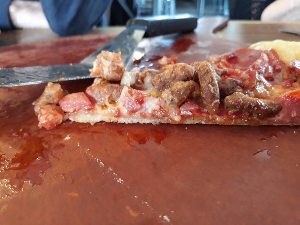 Pizza Hut | meal takeaway | 210 N West St, Concordia, MO 64020, USA | 6604631377 OR +1 660-463-1377