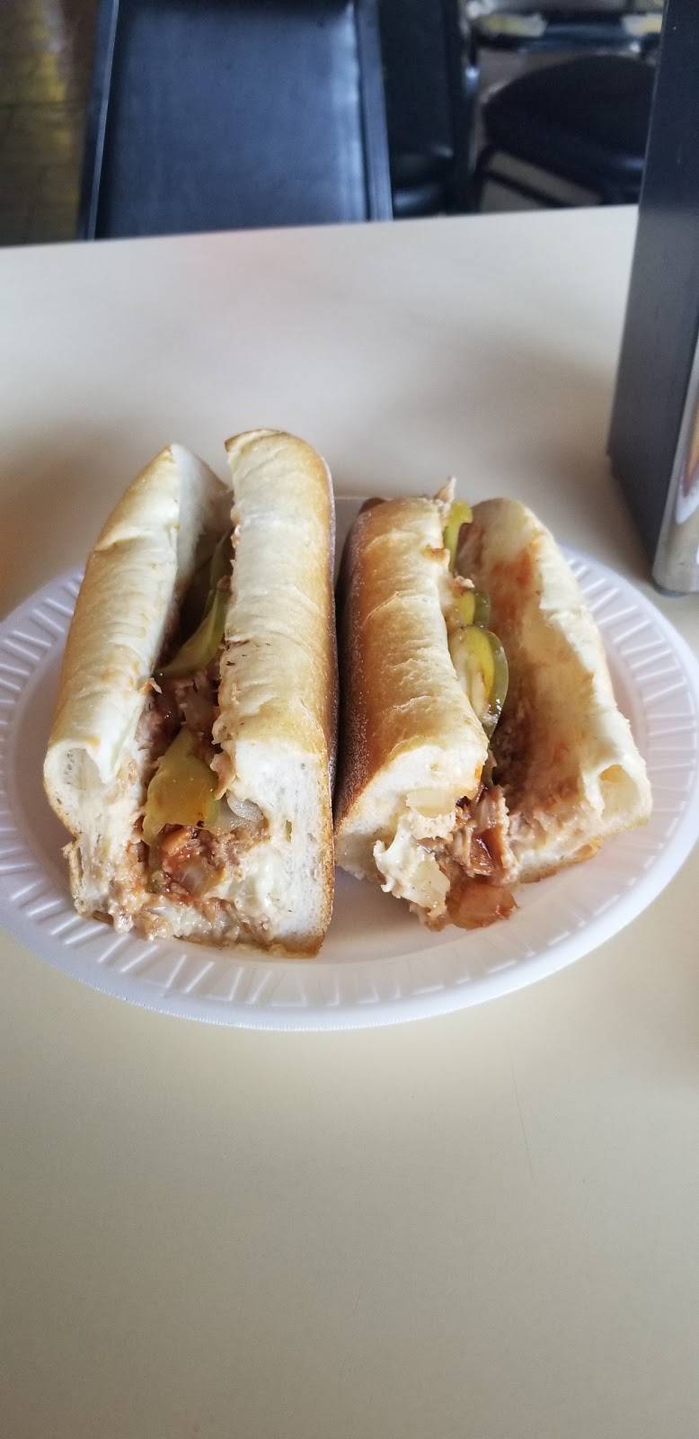 Liberty Steaks & Hoagies | restaurant | 1937 MacDade Boulevard, Woodlyn, PA 19094, USA | 6108729304 OR +1 610-872-9304