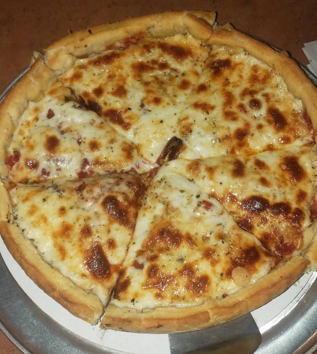 Wig & Pen Pizza Pub | restaurant | 2005 S Ankeny Blvd #300, Ankeny, IA 50023, USA | 5159639777 OR +1 515-963-9777