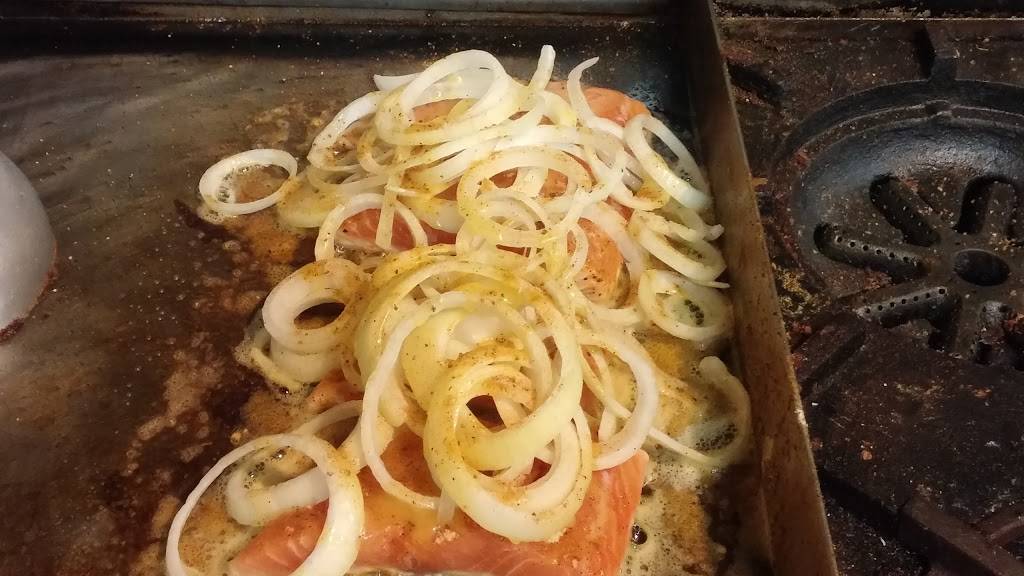 Crab Galley | restaurant | 1351 Odenton Rd #1, Odenton, MD 21113, USA | 4106721272 OR +1 410-672-1272