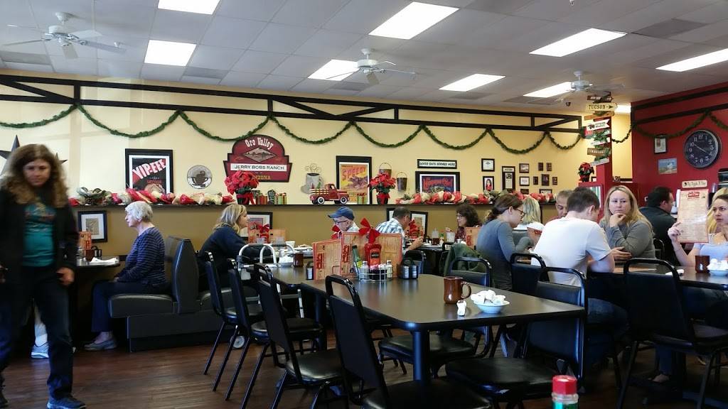 Jerry Bobs Family Restaurant | restaurant | 10550 N La Cañada Dr #140, Oro Valley, AZ 85737, USA | 5207971106 OR +1 520-797-1106