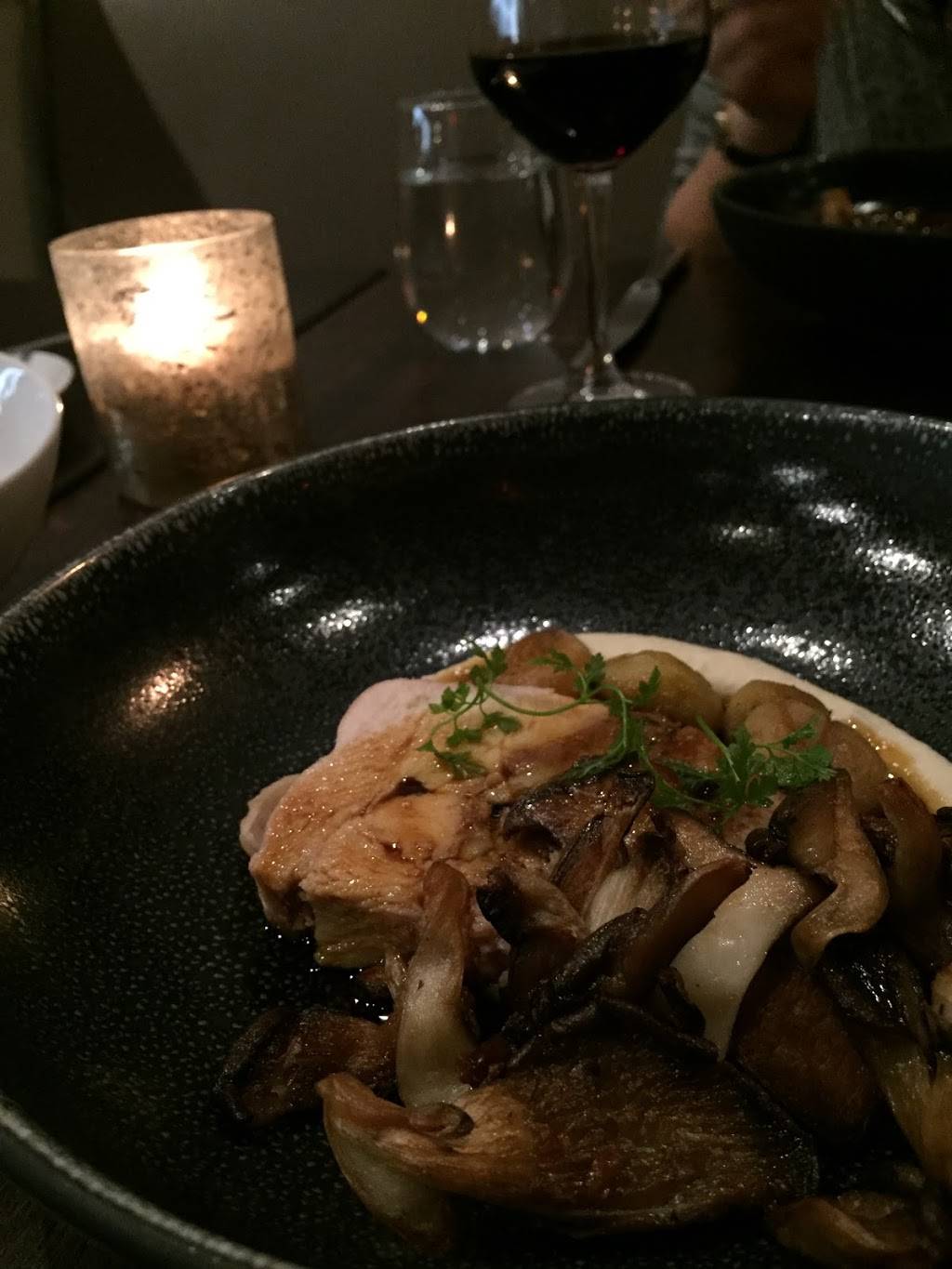 Chez Benoit | restaurant | 455 Central Ave, Highland Park, IL 60035, USA | 8472667878 OR +1 847-266-7878