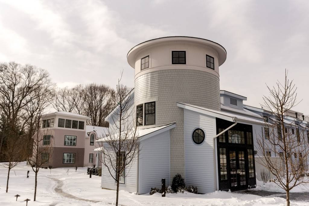 Briar Barn Inn |  | 101 Main St, Rowley, MA 01969, USA | 9786535323 OR +1 978-653-5323