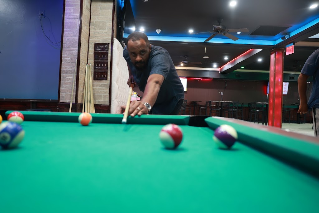 Medi Cafe | restaurant | 3237 Rhode Island Ave, Mt Rainier, MD 20712, USA | 3014791019 OR +1 301-479-1019