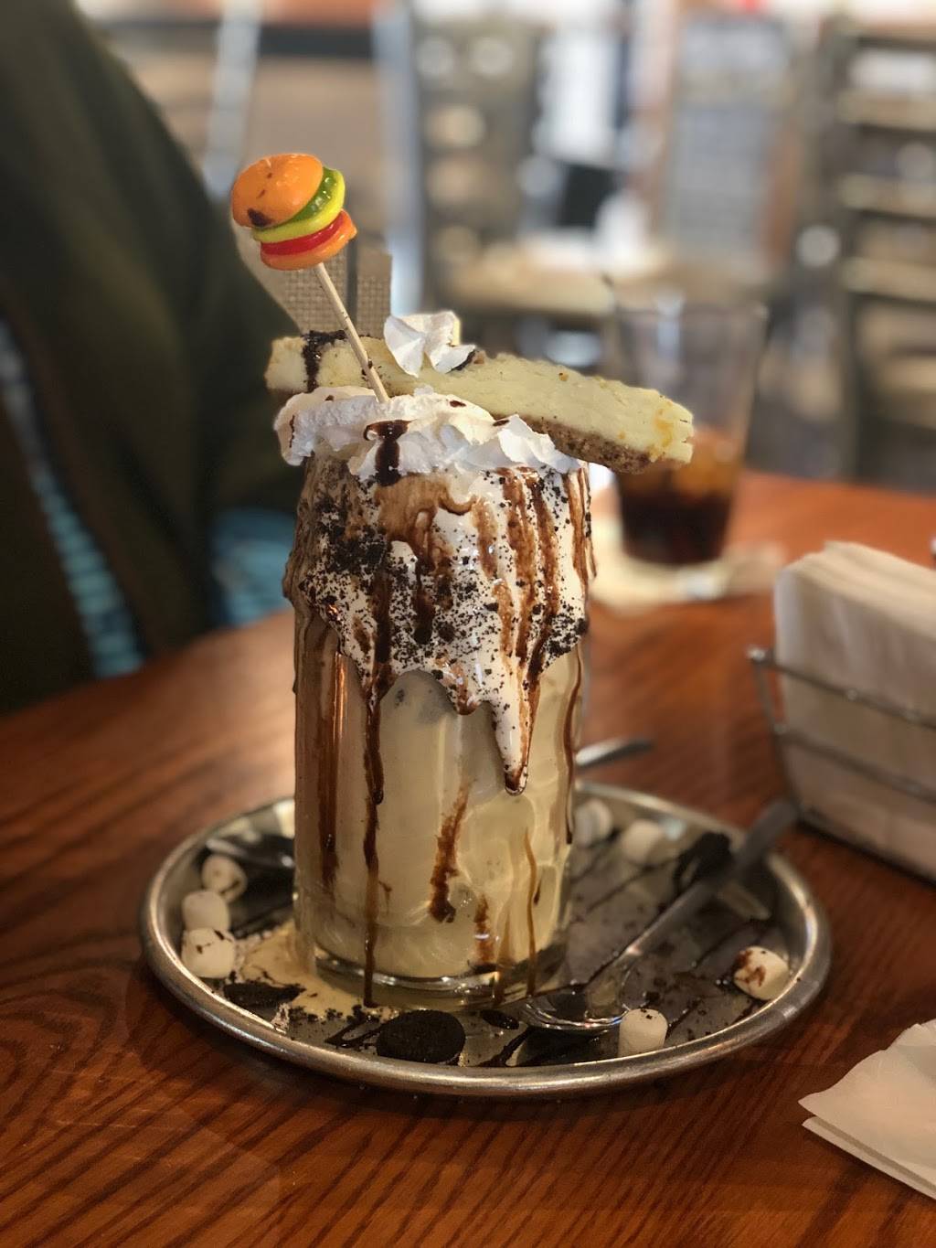 Steel Plow Burger Company | restaurant | 2180 53rd St, Moline, IL 61265, USA | 3095173117 OR +1 309-517-3117