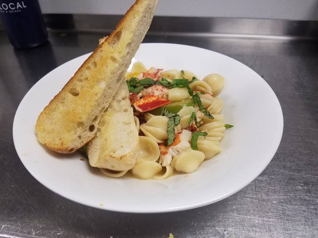 The Local Wellesley | restaurant | 11 Forest St, Wellesley Hills, MA 02481, USA | 7816941210 OR +1 781-694-1210