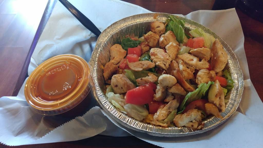 Ba-Da Wings | restaurant | 2161 Avent Ferry Rd, Raleigh, NC 27606, USA | 9198323902 OR +1 919-832-3902