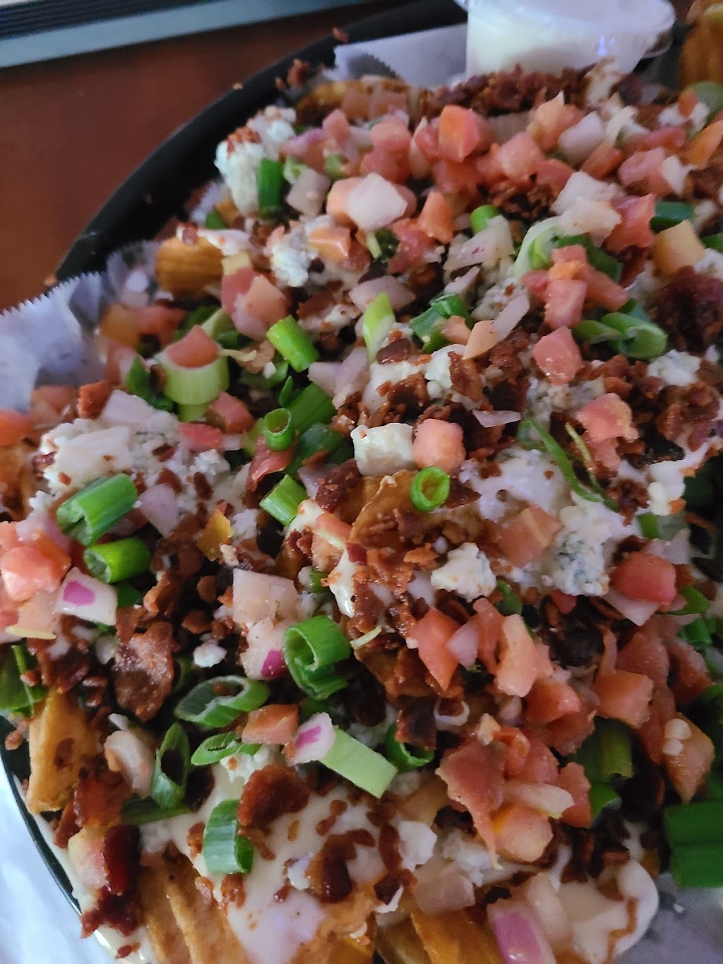 Corner Pocket Bar & Grill | restaurant | 2475 Apalachee Pkwy # 201, Tallahassee, FL 32301, USA | 8505742724 OR +1 850-574-2724