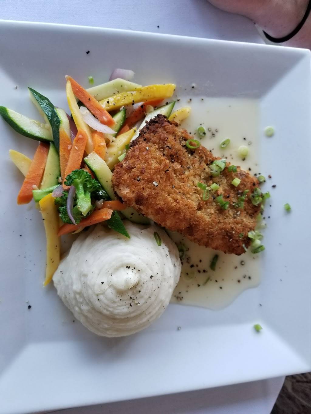 The Grill at The Pittstown Inn | restaurant | 350 Pittstown Rd, Pittstown, NJ 08867, USA | 9087350125 OR +1 908-735-0125