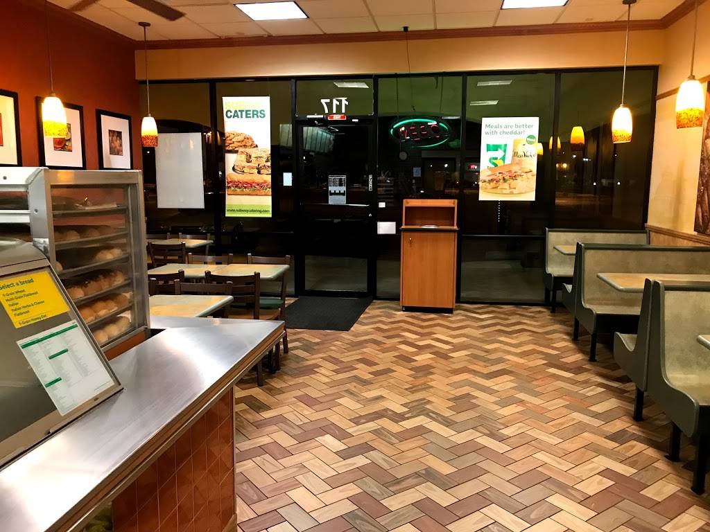 Subway | restaurant | 12801 W Bell Rd #6, Surprise, AZ 85374, USA | 6235831956 OR +1 623-583-1956