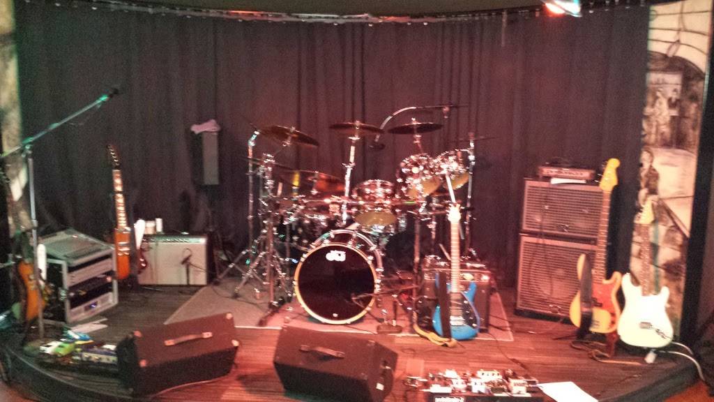 C I Bar & Grill | restaurant | 18786 SW Boones Ferry Rd, Tualatin, OR 97062, USA | 5036922765 OR +1 503-692-2765