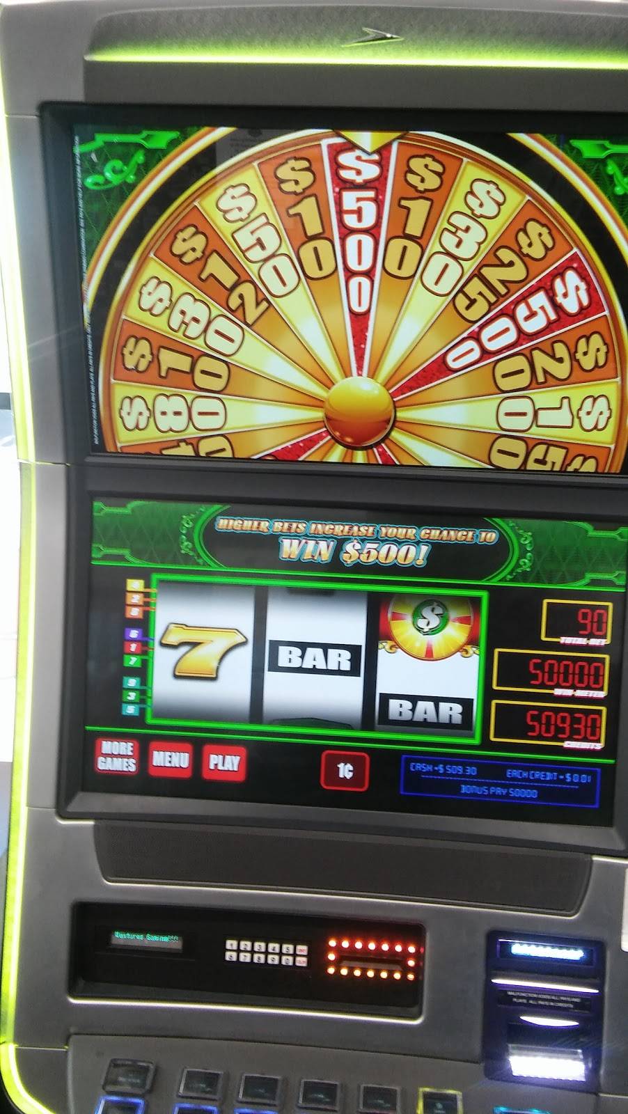 Lucky 7s Bar | restaurant | 1804 S Hershey Rd Suite 10, Bloomington, IL 61704, USA | 3098083183 OR +1 309-808-3183