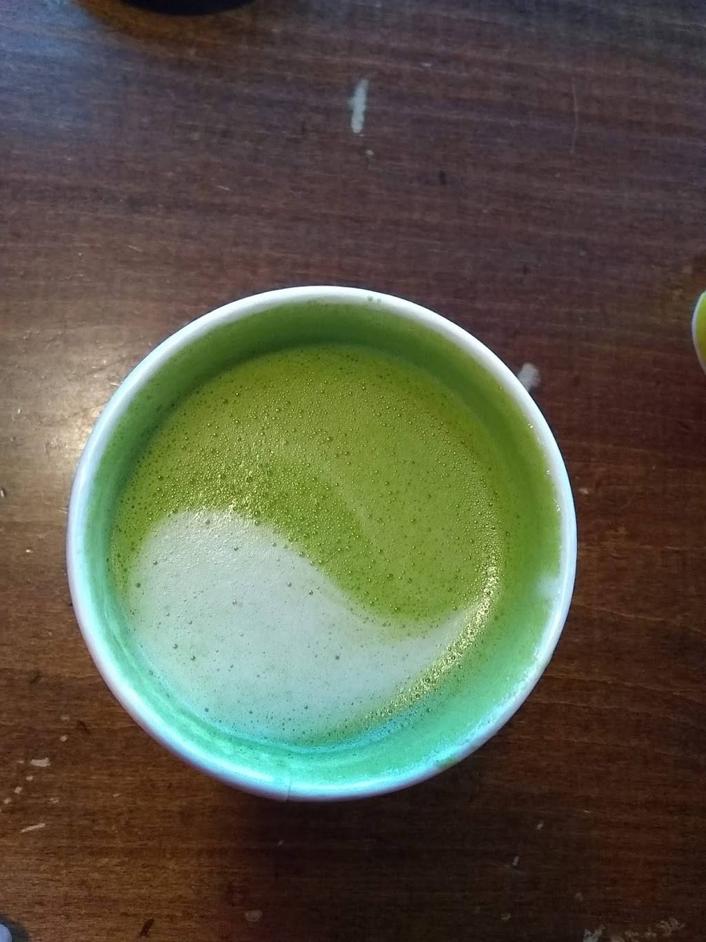 Colectivo Coffee - Grafton | meal takeaway | 1211 Washington St, Grafton, WI 53024, USA | 2623775183 OR +1 262-377-5183