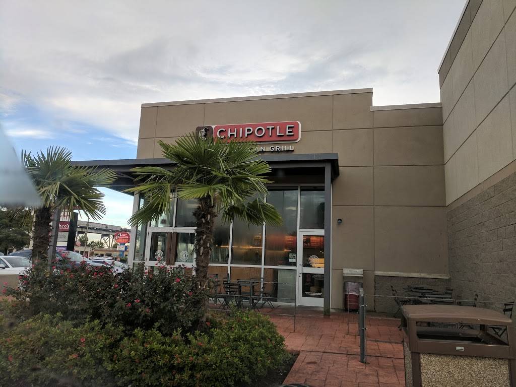 Chipotle Mexican Grill | restaurant | 1208 S Clearview Pkwy Ste A, Harahan, LA 70123, USA | 5042063978 OR +1 504-206-3978