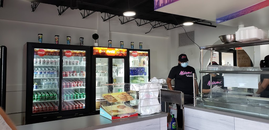 Miami Grill | restaurant | 777 NW 72nd Ave, Miami, FL 33126, USA | 7863532273 OR +1 786-353-2273