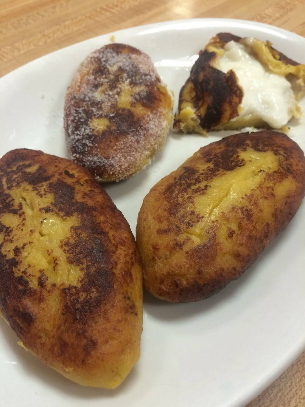 El Izote Salvadorian Food & Taqueria | restaurant | 5650 Power Inn Rd # 800, Sacramento, CA 95824, USA | 9163813774 OR +1 916-381-3774