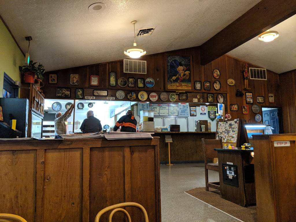 Pinocchios Pizza | restaurant | 1795 E Main St, Cottage Grove, OR 97424, USA | 5419425531 OR +1 541-942-5531