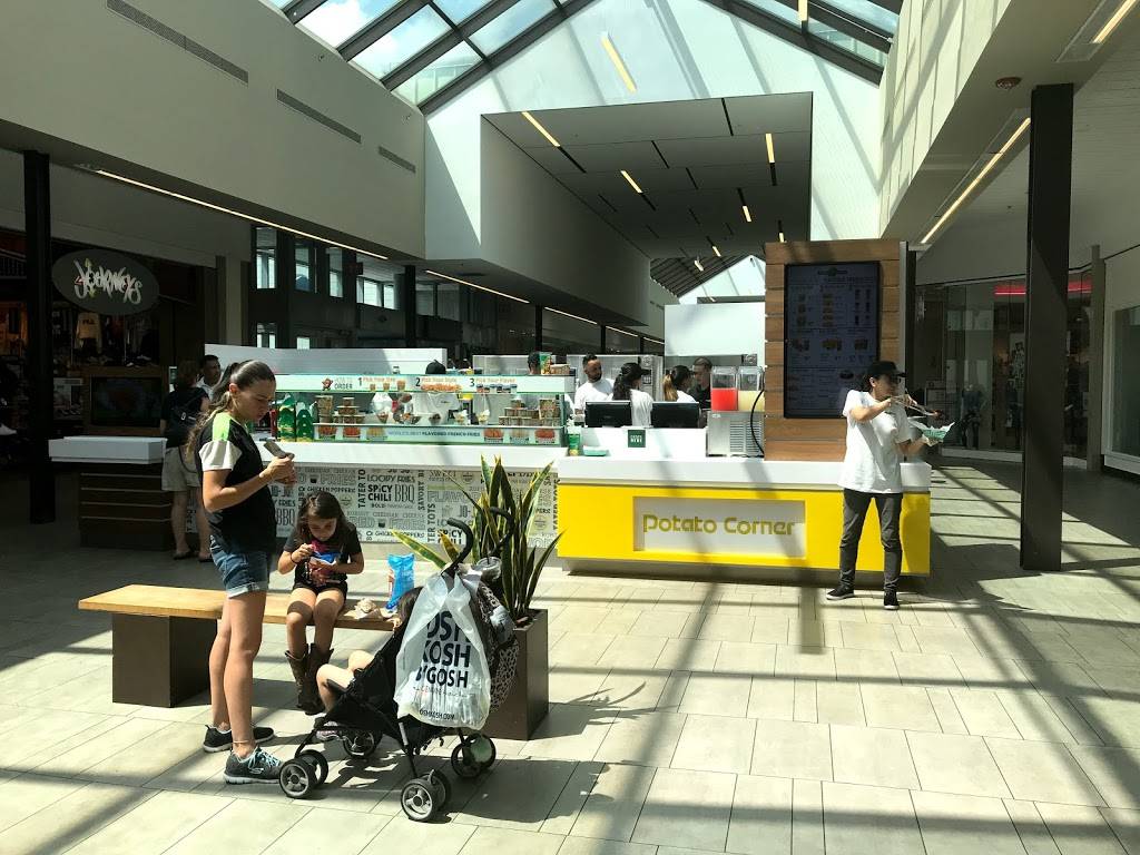 Potato Corner | restaurant | 358 Broadway Mall k20, Hicksville, NY 11801, USA | 5169390679 OR +1 516-939-0679