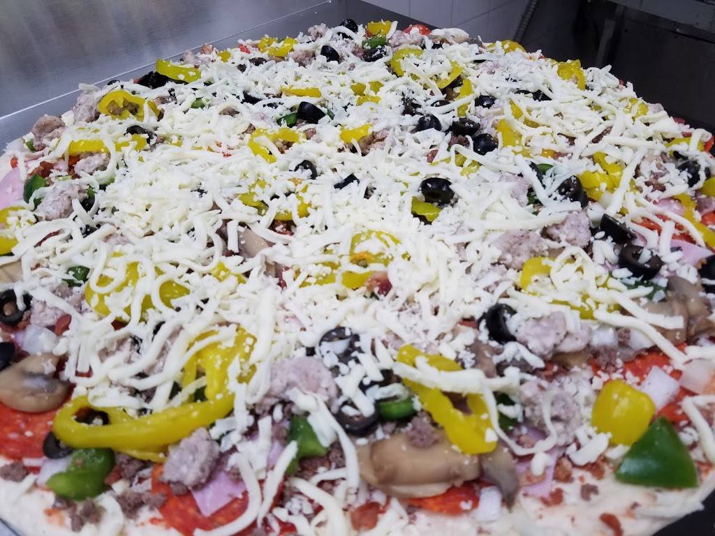 Toarminas Pizza | restaurant | 3700 N Lilley Rd, Canton, MI 48187, USA | 7349810060 OR +1 734-981-0060