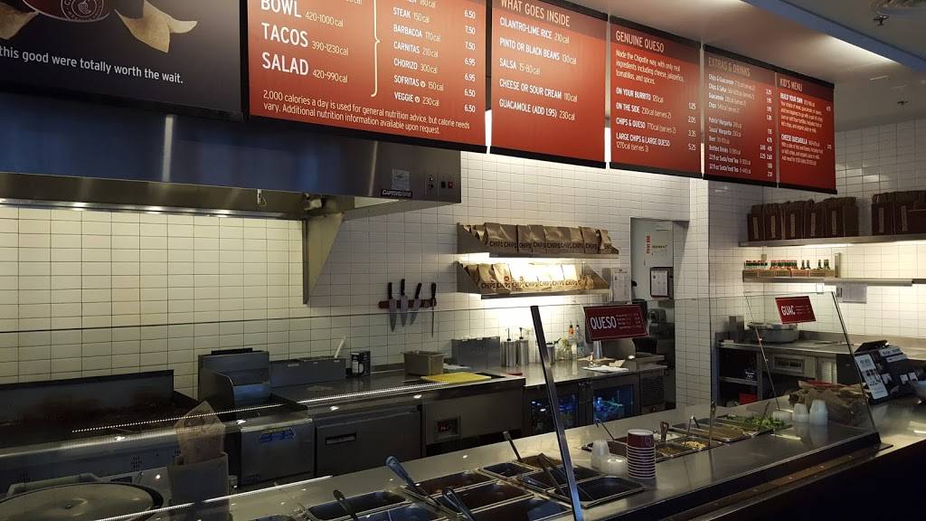 Chipotle Mexican Grill | restaurant | 6370 Camp Bowie Blvd Ste 140, Fort Worth, TX 76116, USA | 8178403904 OR +1 817-840-3904