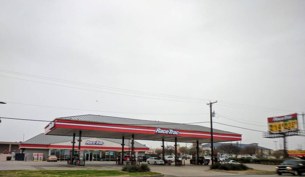 RaceTrac | cafe | 3602, 6300 Jacksboro Hwy, Lake Worth, TX 76135, USA | 8172376002 OR +1 817-237-6002