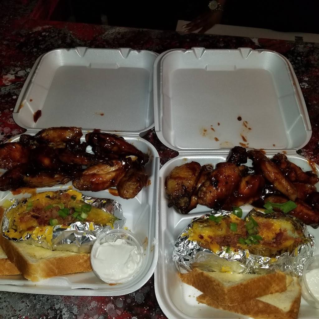 Blaze Bistro | restaurant | 5941 Bullard Ave suite 6, New Orleans, LA 70128, USA | 5049754377 OR +1 504-975-4377