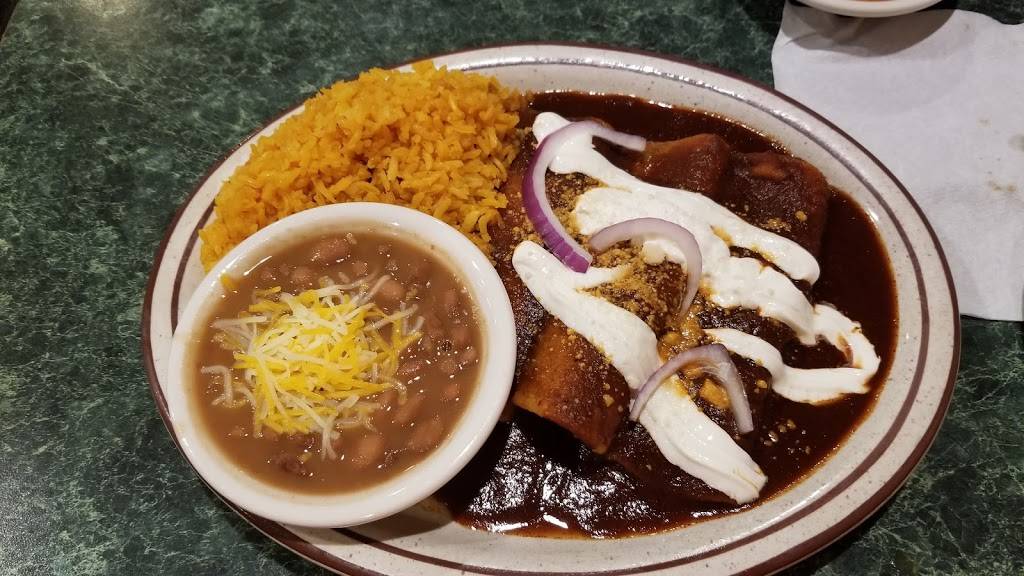 Fiesta Mexicana | restaurant | 327 12th St, Hammonton, NJ 08037, USA | 6097041611 OR +1 609-704-1611