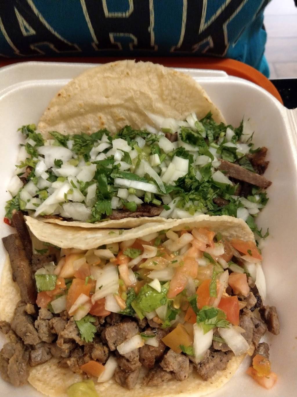 Robertos Taco Shop | restaurant | 3400 S Hualapai Way, Las Vegas, NV 89117, USA | 7022333365 OR +1 702-233-3365