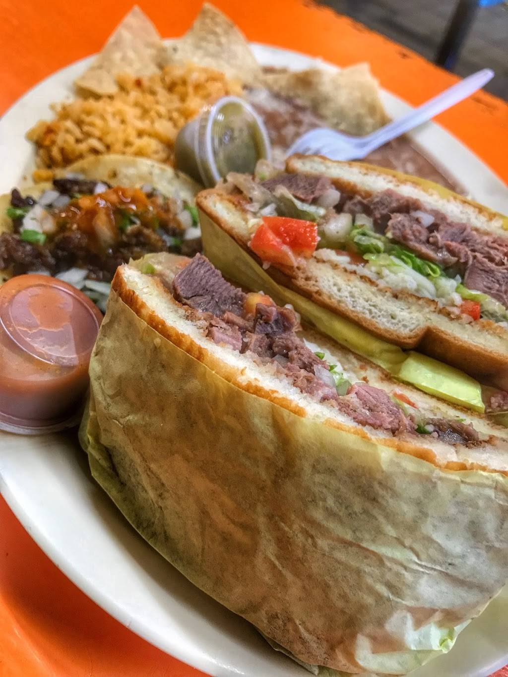 Carnitas Michoacan | restaurant | 7206 Lankershim Blvd, North Hollywood, CA 91605, USA | 8182555390 OR +1 818-255-5390