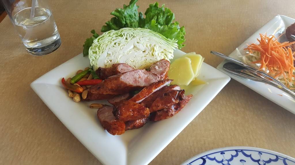 Thailand Plaza | restaurant | 5321 Hollywood Blvd, Los Angeles, CA 90027, USA | 3239939000 OR +1 323-993-9000