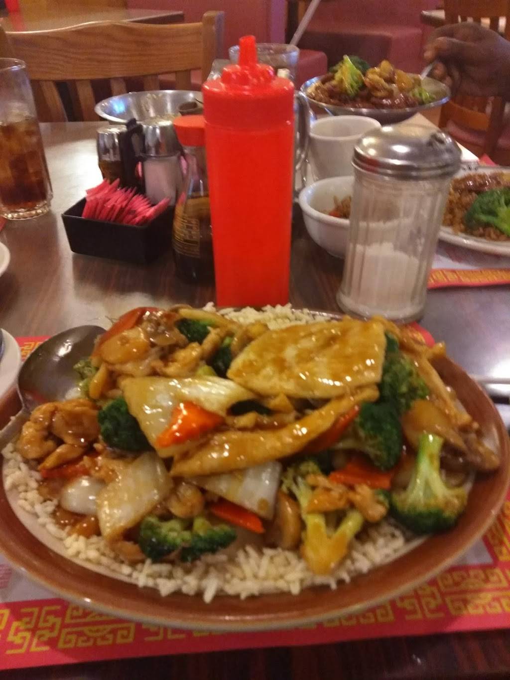 House of China | restaurant | 135 Boardman-Canfield Rd, Youngstown, OH 44512, USA | 3307582307 OR +1 330-758-2307