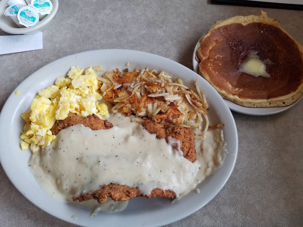 Red truck cafe | restaurant | 920 W Parker Rd, Plano, TX 75075, USA | 9729965177 OR +1 972-996-5177