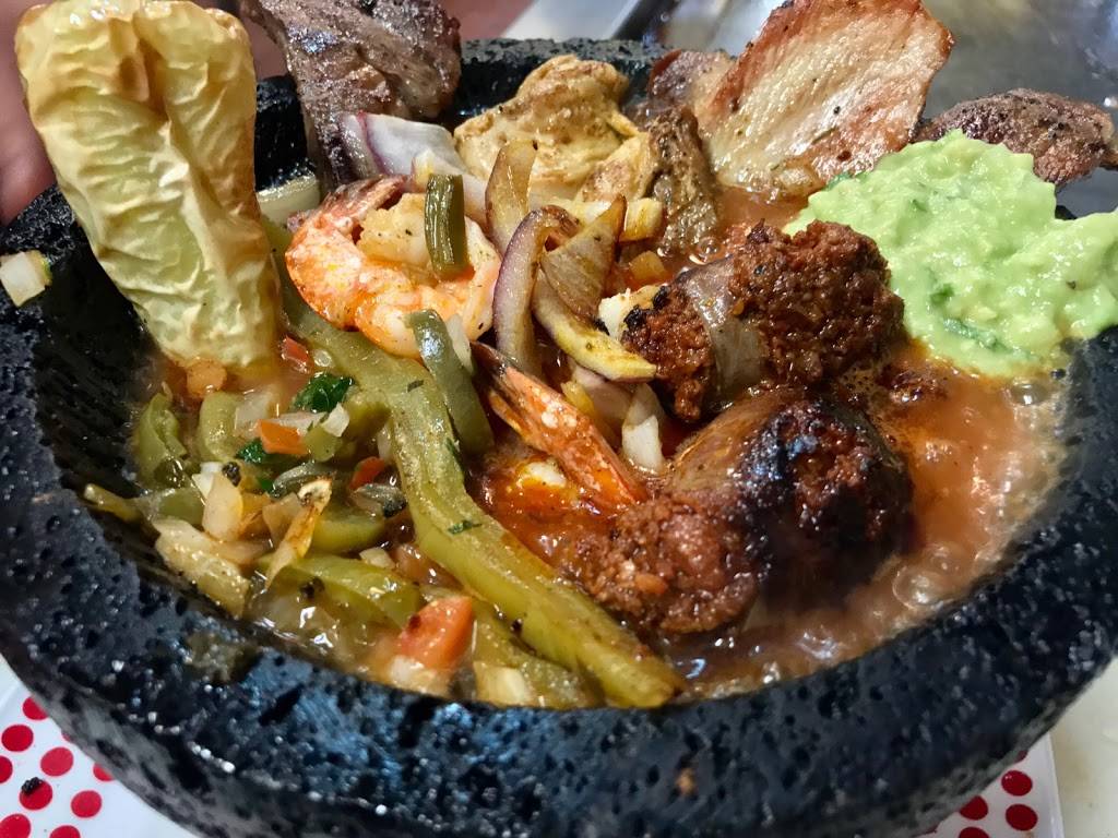 Casa Gazcon | restaurant | 11413 Telegraph Rd, Santa Fe Springs, CA 90670, USA | 5628019696 OR +1 562-801-9696