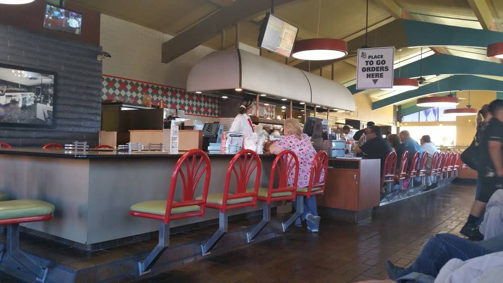 NORMS Restaurant | restaurant | 13640 Sherman Way, Van Nuys, CA 91405, USA | 8187805060 OR +1 818-780-5060