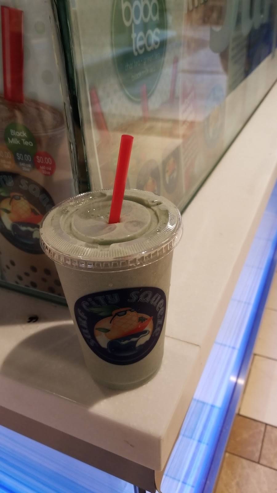 Surf City Squeeze | restaurant | 200 E Via Rancho Pkwy Ste 9008, Escondido, CA 92025, USA | 7607477650 OR +1 760-747-7650