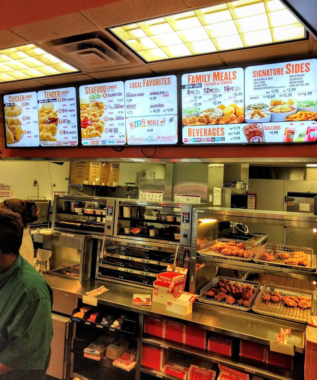 Popeyes Louisiana Kitchen | restaurant | 18150 Blanco Rd, San Antonio, TX 78232, USA | 2107640763 OR +1 210-764-0763