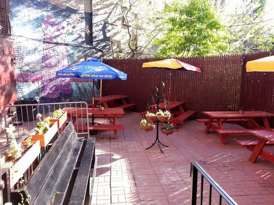 Divine Bar | restaurant | 896 Broadway, Brooklyn, NY 11206, USA | 7184555455 OR +1 718-455-5455