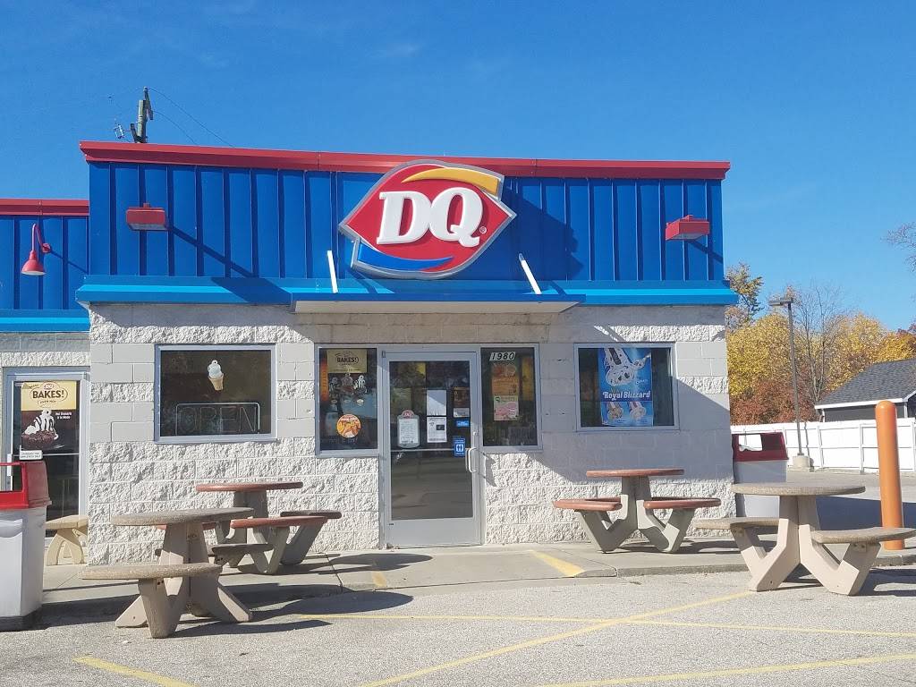 Dairy Queen Store | restaurant | 1980 River Rd, East China, MI 48054, USA | 8103293539 OR +1 810-329-3539