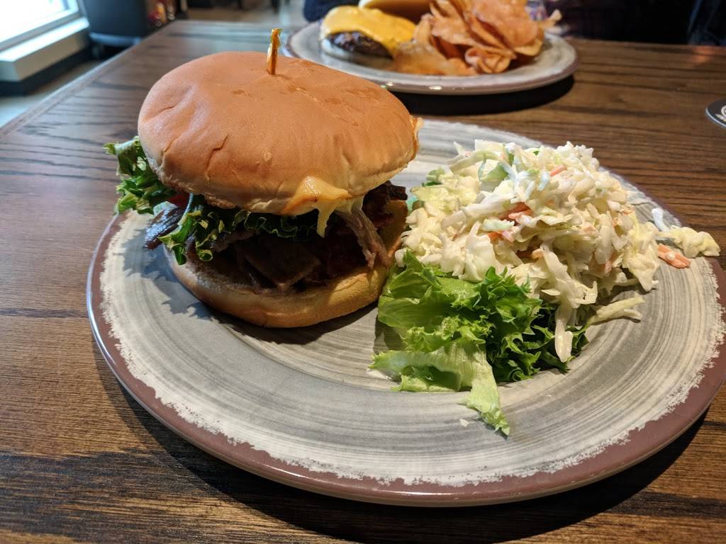 Bluegrass Brewing Company | restaurant | 654 S 4th St, Louisville, KY 40202, USA | 5025515355 OR +1 502-551-5355