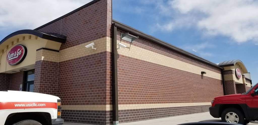 Kum & Go | meal takeaway | 8050 Fountain Mesa Rd, Fountain, CO 80817, USA | 7193829018 OR +1 719-382-9018