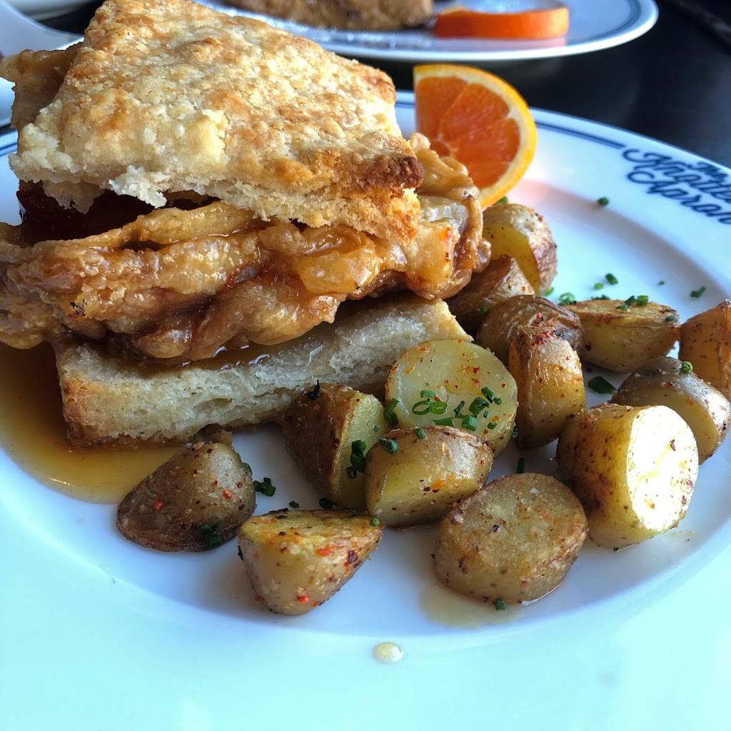 The Knotted Apron | restaurant | 496 Woodford St, Portland, ME 04103, USA | 2078051523 OR +1 207-805-1523