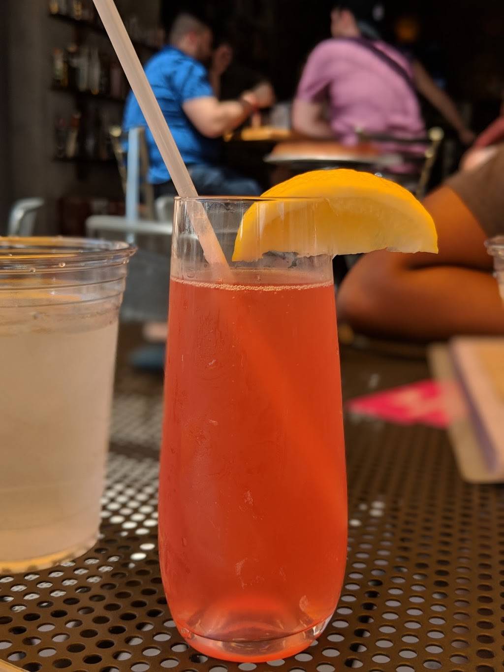 Beerhead Bar & Eatery - Cleveland Flats | restaurant | 1156 W 11th St, Cleveland, OH 44113, USA | 2166212000 OR +1 216-621-2000